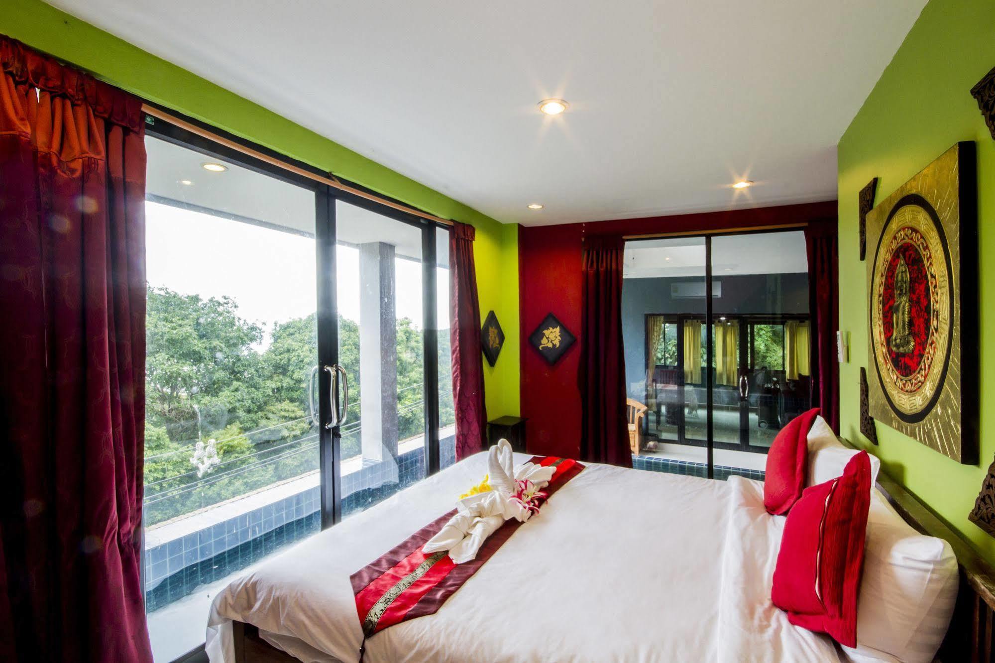 Sky Terrace Lanta Boutique Hotel Koh Lanta Bagian luar foto