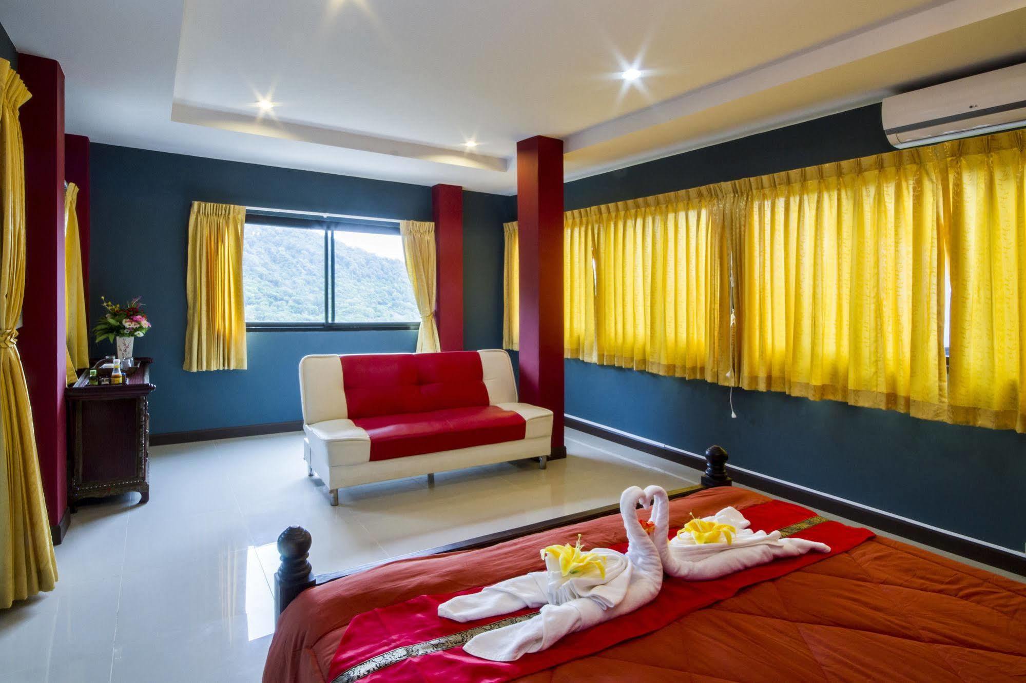 Sky Terrace Lanta Boutique Hotel Koh Lanta Bagian luar foto